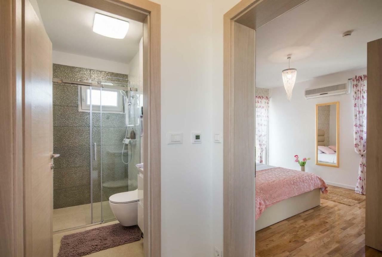 Villa" Arijana 2" スラティネ エクステリア 写真