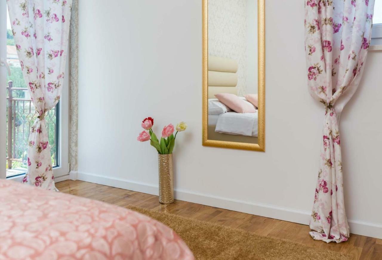 Villa" Arijana 2" スラティネ エクステリア 写真
